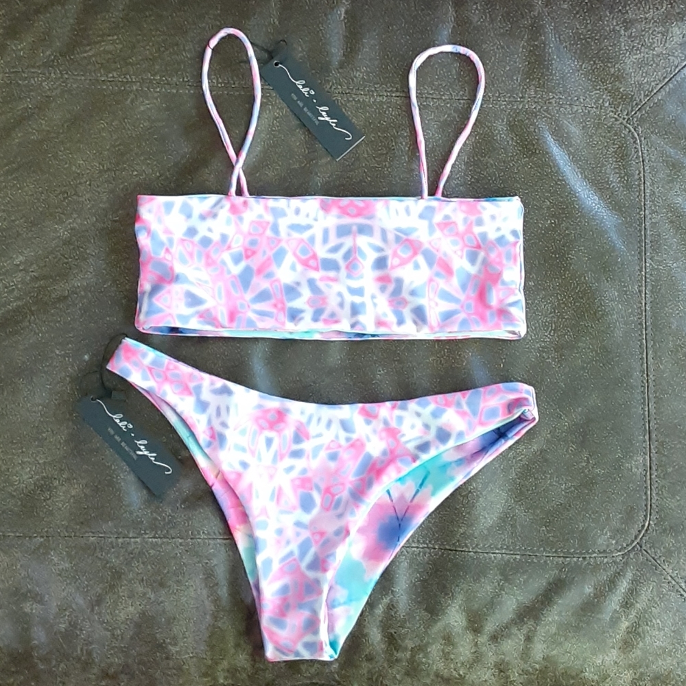 Lali + Layla Bikini